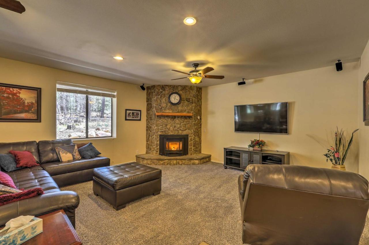 Spacious Pinetop-Lakeside Home With Hot Tub And Grill! Exterior foto