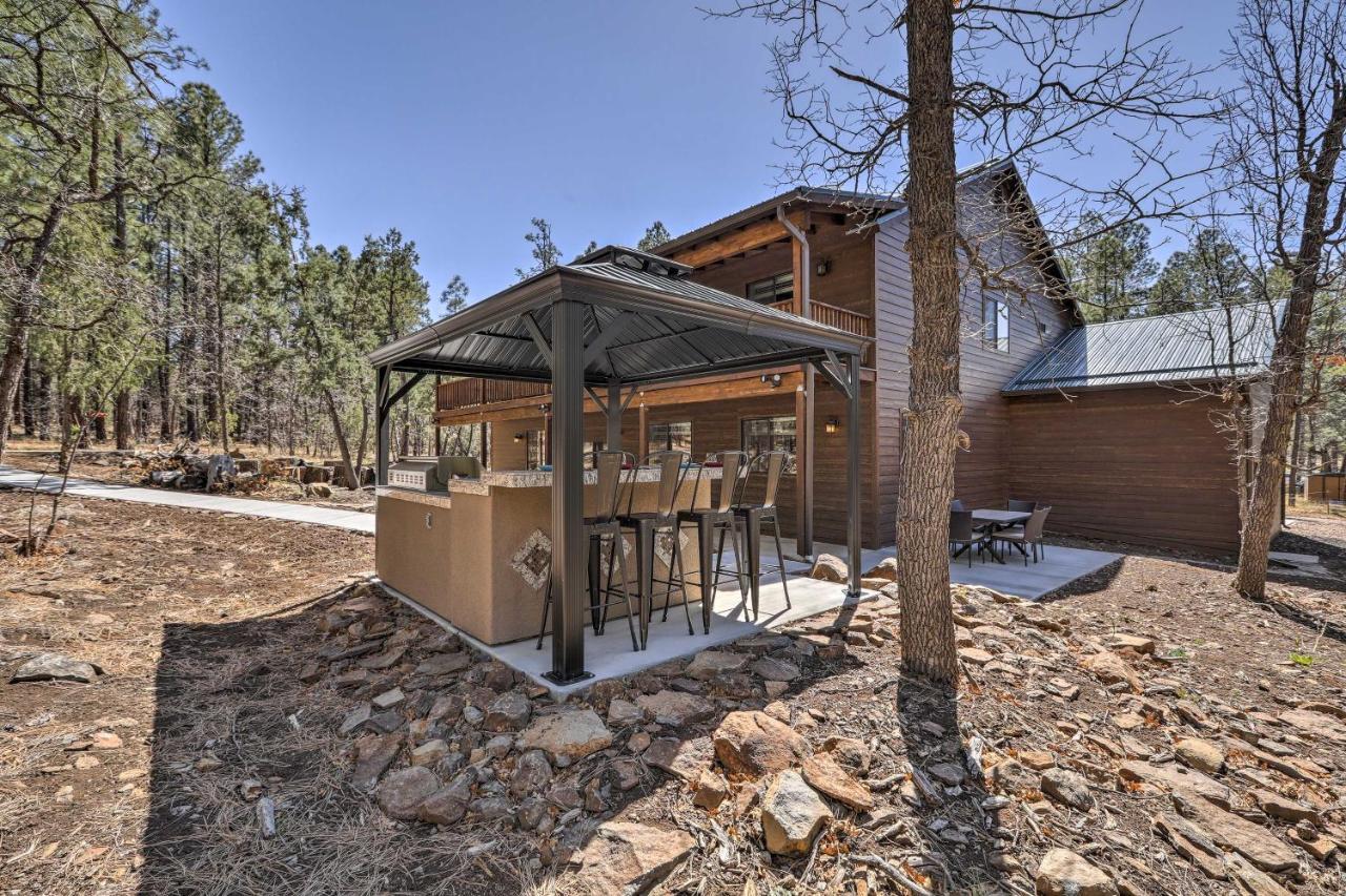 Spacious Pinetop-Lakeside Home With Hot Tub And Grill! Exterior foto